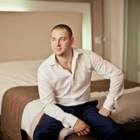 Олег Ревенко