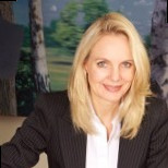Angelika Oelmann