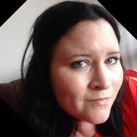 Nicola May