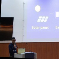 Anuj Damani