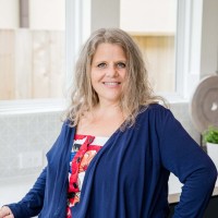 Rebecca Summers