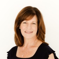 Holly Nelson