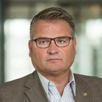 Lárus L. Blöndal
