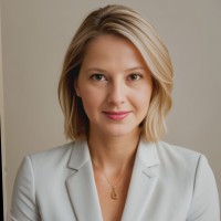 Viviane Godoi, M.Res.