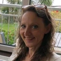 Lucinda Bennett