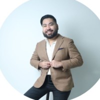 Dennis Kam