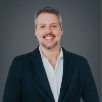 Carlos Eduardo Peres