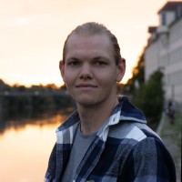 Daniel Schmid
