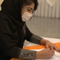Mahnaz D