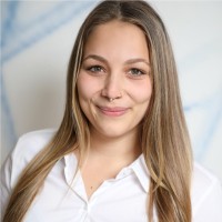 Stefanie Romualdi