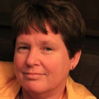 Lia Van Bavel