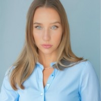Victoria Arnold