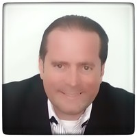 Raúl Robles Armendia