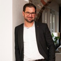 Björn Nelles