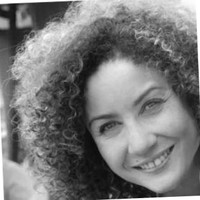 Melanie Stravens