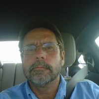 Larry Rhoades