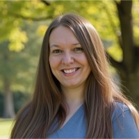 Nicole Lund
