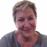 Laura DeVault