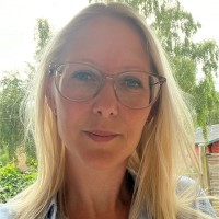 Sarah Schmidt
