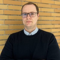 Dr. Gregor G.