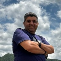 Jose Luis H.