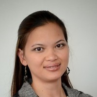Riza Calinisan
