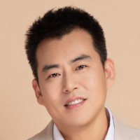 Raymond Han