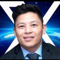 Johnny C Dinh