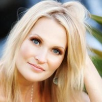 Melanie Joop Monteith, HHP, CNC, CCMH