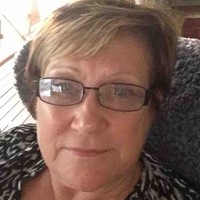 Yvonne Toth