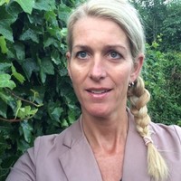 Yvonne van der Hoff