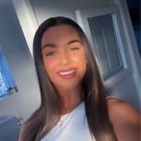 Lily Falsey