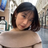 Van Ly Le