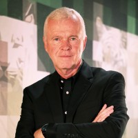 Dr. Larry Barton