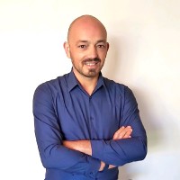 Carlos Serrano