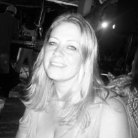Laura Bell