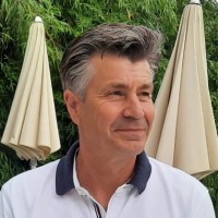 Jörg Becker
