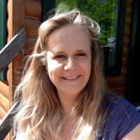 Debbie H.