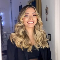 Karla Aparecida Neves dos Santos