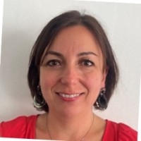 Caroline Perret
