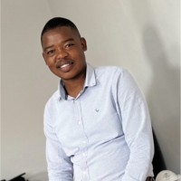 Lucky Mathebula
