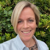 Suzie Parker Cmiosh