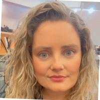 Carolina Oliveira Mott