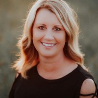 Lisa Bade