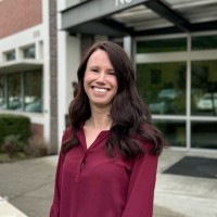 Hannah Phillips, Rdn, Sns