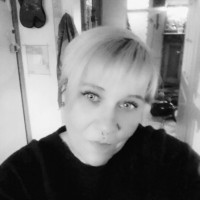 Sandra Davies