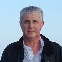 Laszlo H.