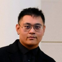 Jo R.