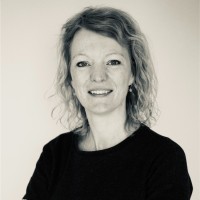 Suzanne Jacobs