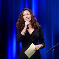 Karin Schubert